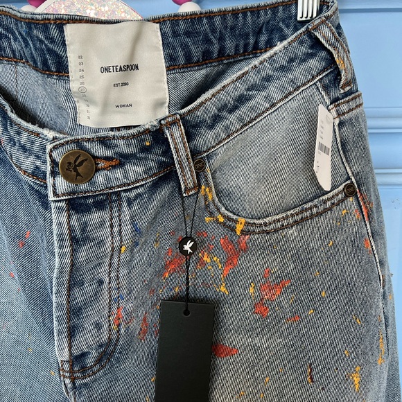 One Teaspoon/ free people  Relaxed Distressed Blue Jeans - Picture 3 of 3